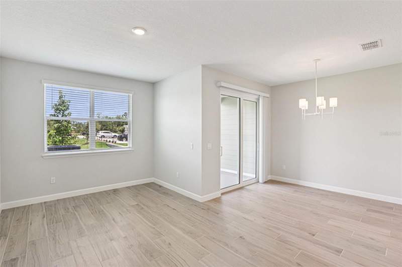 3 bedroom Townhouse at 7558 Deer Valley Circle, Montague Townhomes, Tampa — photo 5