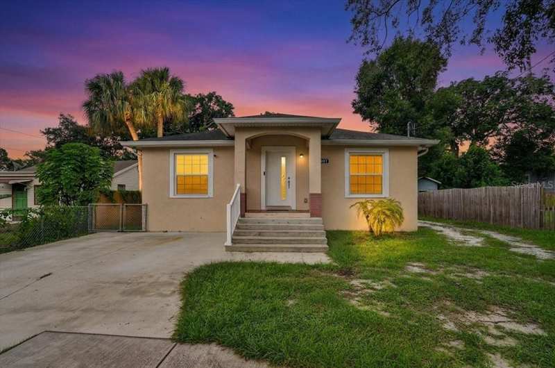 3 bedroom Single Family Residence at 1607 E Linebaugh Avenue, Tampa Overlook, Tampa — photo 1