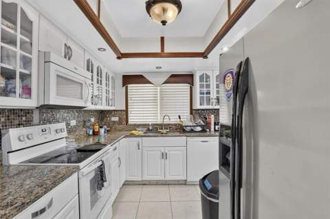 651 Elderwood Court, Kissimmee FL - photo 6 of 6