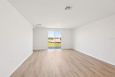 12597 Homeland Drive, Dade City FL - photo 13 of 36