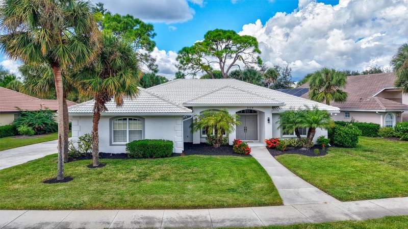 3 bedroom Single Family Residence at 2104 Tocobaga Lane, Calusa Lakes, Nokomis — photo 2