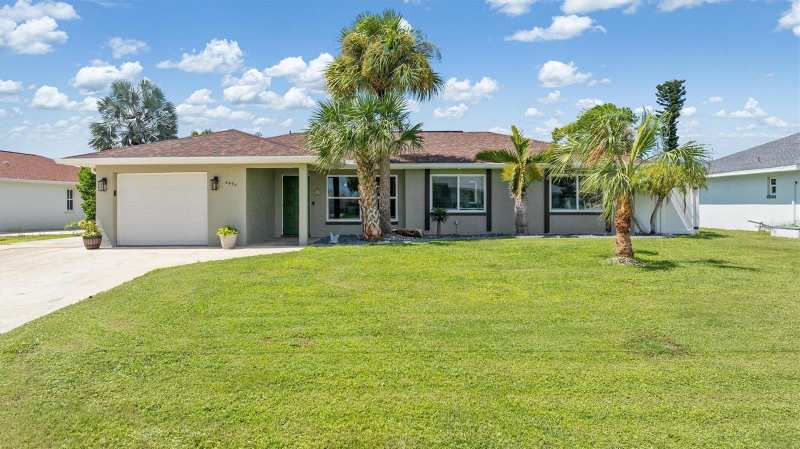 3 bedroom Single Family Residence at 4494 Wynkoop Circle, Port Charlotte Sec 037, Port Charlotte — photo 1