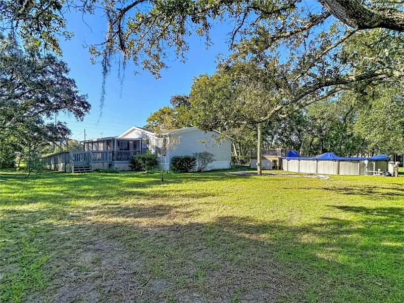 3 bedroom Manufactured Home at 17131 Monteverde Drive, Highland Forest, Spring Hill — photo 2