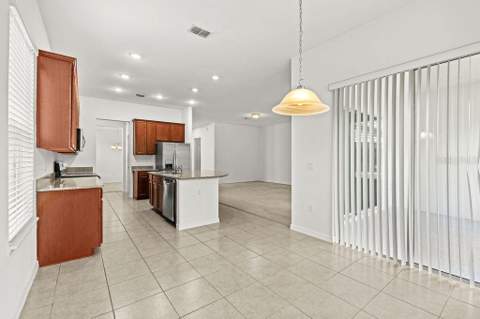 12832 Westside Village Loop, Windermere FL - photo 16 of 33