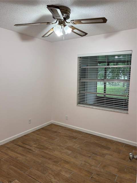 6418 W Paris Street, Tampa FL - photo 17 of 36