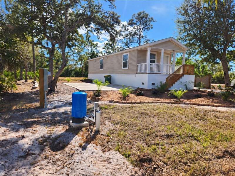 2 bedroom Manufactured Home at 27029 Sumatra Drive, Trop G A, Punta Gorda — photo 2