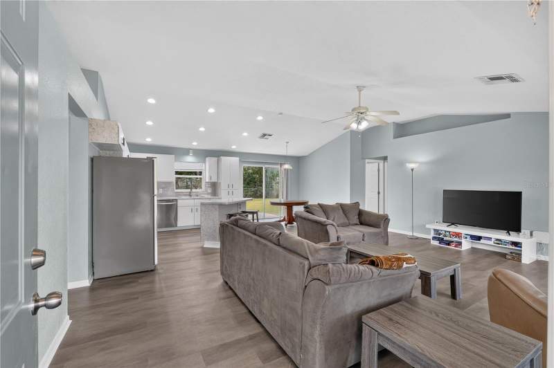 3 bedroom Single Family Residence at 89 Pecan Course Circle, Silver Spgs Shores Un 21, Ocala — photo 5