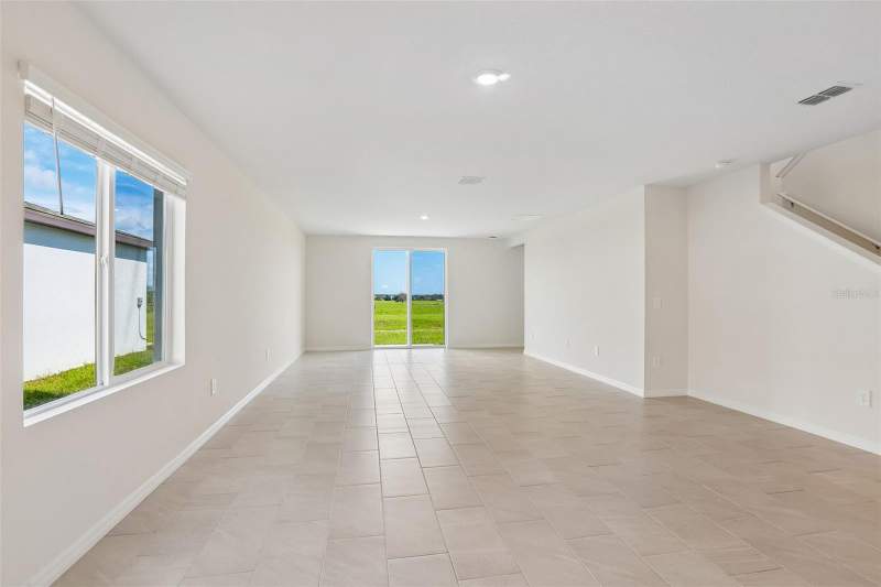 4 bedroom Single Family Residence at 31523 Malbec Drive, Benton Hills, Brooksville — photo 5