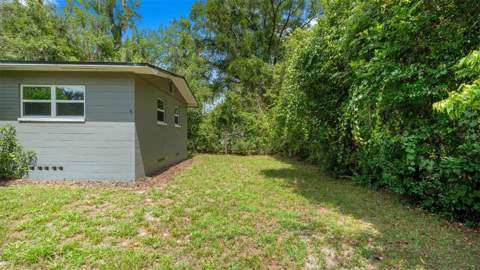 1015 SE 10th Terrace, Gainesville FL - photo 6 of 6