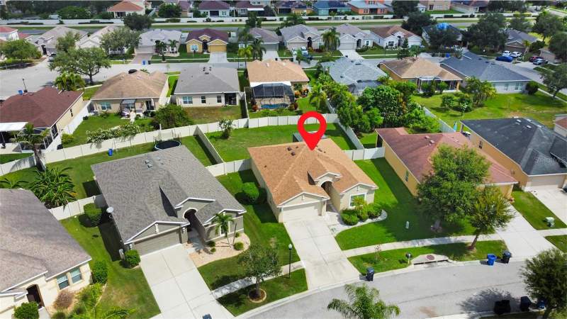 3 bedroom Single Family Residence at 814 Parker Den Drive, Bahia Lakes Ph 2, Ruskin — photo 5