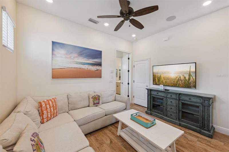 3 bedroom Single Family Residence at 8065 Lost Shaker Lane, Rolling Oaks Ph 6, Kissimmee — photo 4