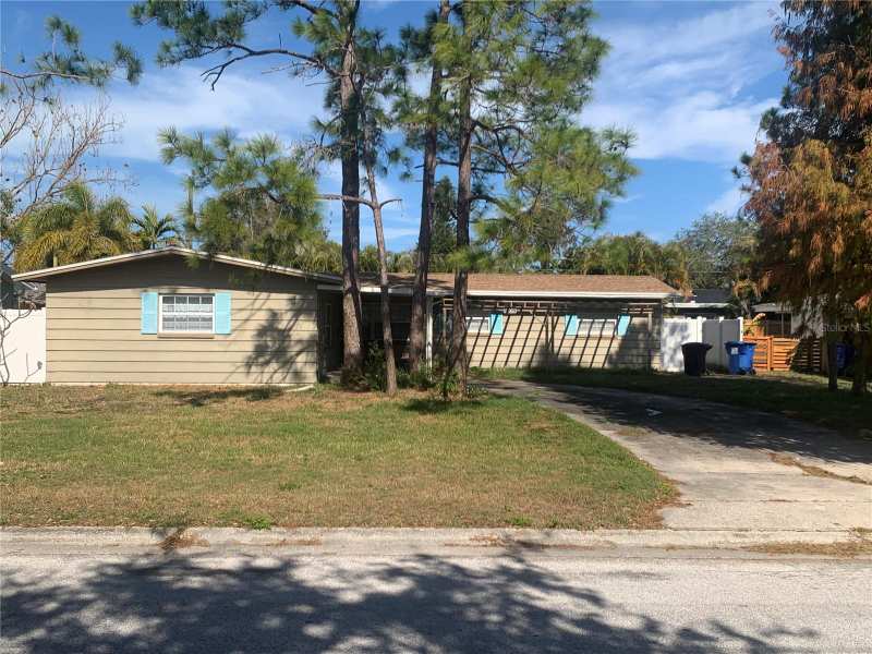 4 bedroom Single Family Residence at 6359 13th Avenue, Garden Manor Sec 2, St Petersburg — photo 1