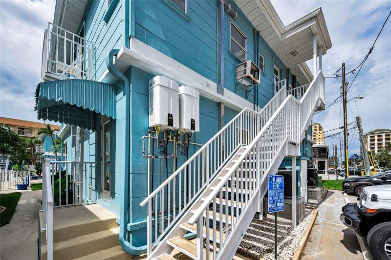 0 bedroom Condo - Hotel at 483 E Shore Drive #A4, Coral Motel Condo, Clearwater Beach — photo 5