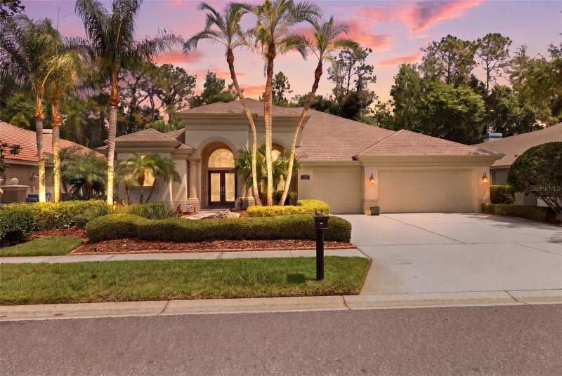 4 bedroom Single Family Residence at 2887 Grey Oaks Boulevard, Grey Oaks, Tarpon Springs — photo 1