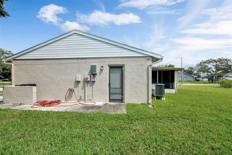 2 bedroom Single Family Residence at 3900 105th Avenue, Lakes Unit II Ph I Sec IV The, Clearwater — photo 2