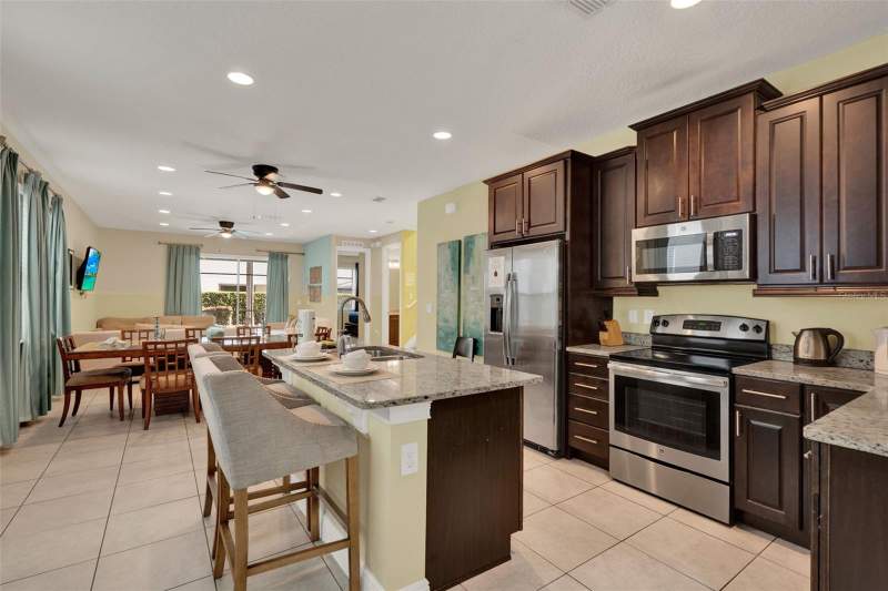 8 bedroom Single Family Residence at 7613 BROOKHURST LANE, ENCORE AT REUNION, REUNION WEST, KISSIMMEE — photo 4
