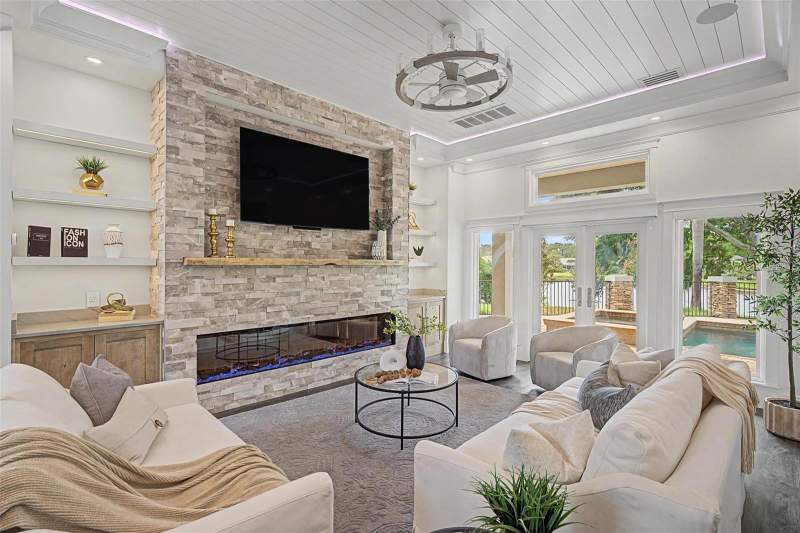 4 bedroom Single Family Residence at 3781 Executive Drive, Presidents Landing Ph 1, Palm Harbor — photo 2