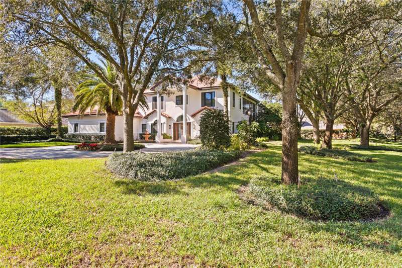 4 bedroom Single Family Residence at 17027 Candeleda De Avila, Avila Unit 17A, Tampa — photo 2