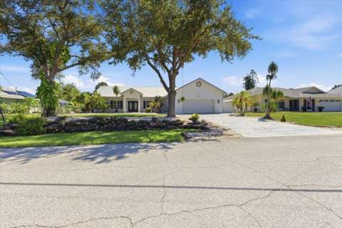 7376 Memorial Drive, waterfront for sale in Port Charlotte
