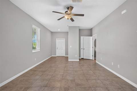 7617 Ginger Lily Court, Tampa FL - photo 15 of 39