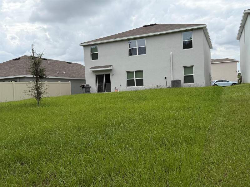 5 bedroom Single Family Residence at 7737 Rosewood Garden Loop, River Park, Tampa — photo 3