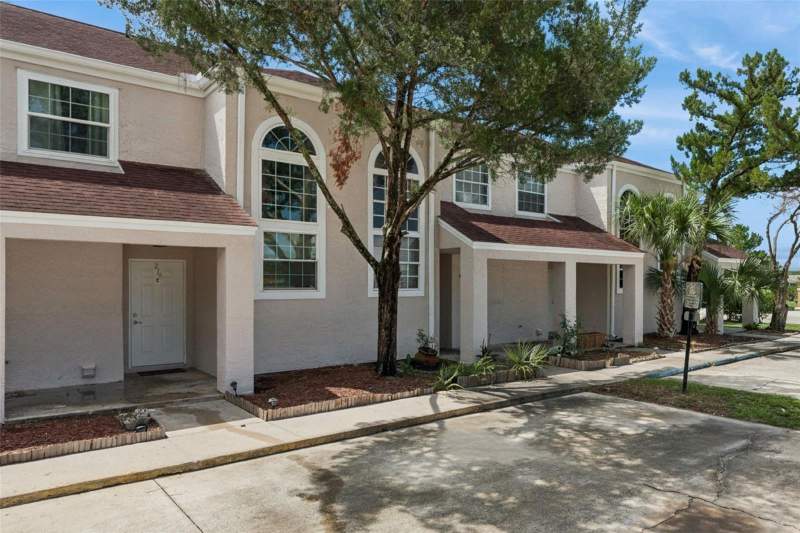 2 bedroom Townhouse at 214 Majors Lane #C, Jazsam Twnhms, Kissimmee — photo 4