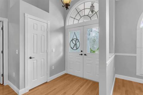 5631 Hereford Drive, New Port Richey FL - photo 6 of 43