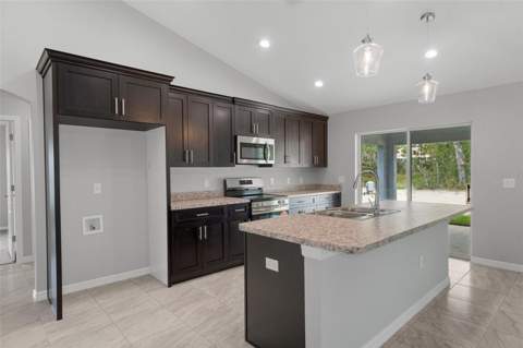 12085 Manassas Avenue, Weeki Wachee FL - photo 11 of 38