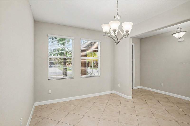 4 bedroom Single Family Residence at 11755 Winterset Cove Drive, Ballentrae Sub Ph 2, Riverview — photo 4