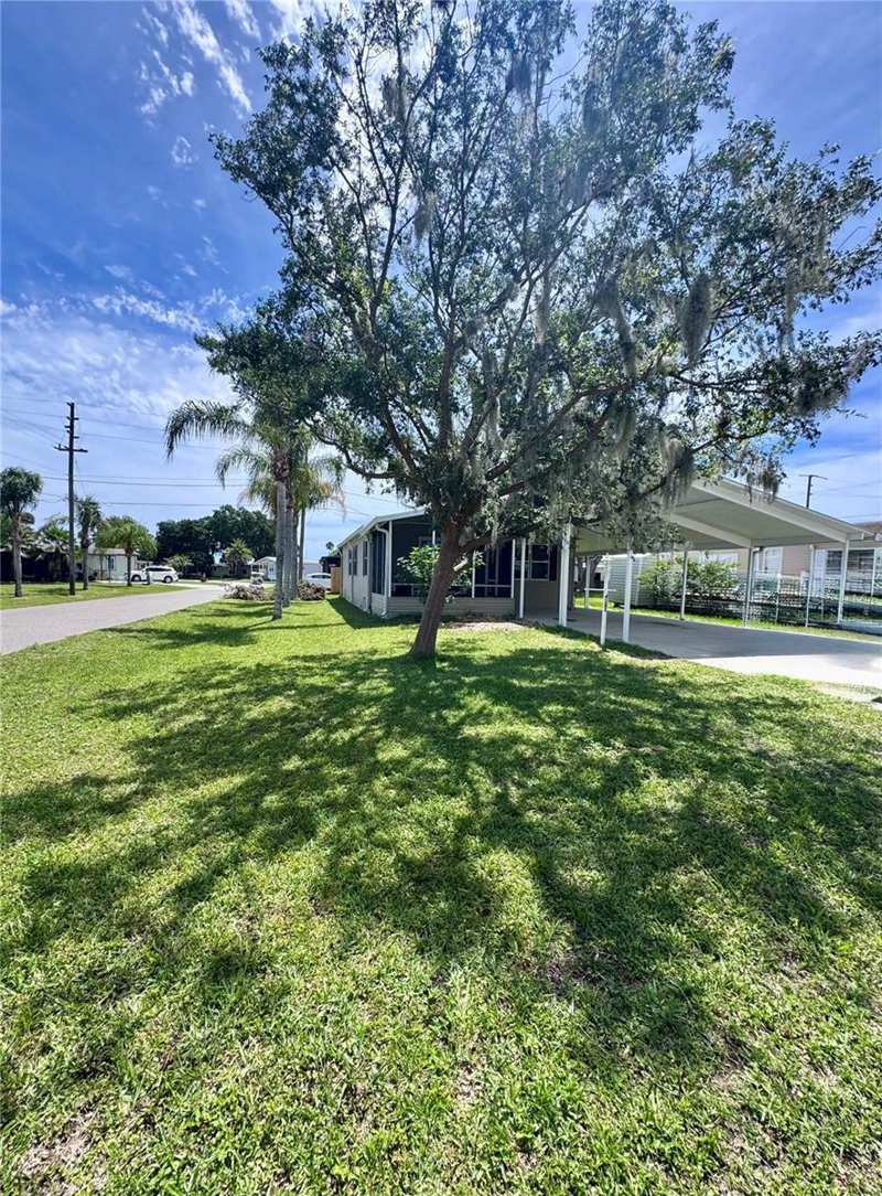 2 bedroom Manufactured Home at 4385 Maple Avenue, Terra Mar Village Mhp Sec 03, Edgewater — photo 1