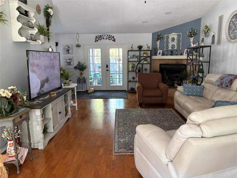 3 bedroom Single Family Residence at 1910 S Park Avenue, Sanford Heights, Sanford — photo 2