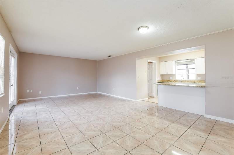 4 bedroom Single Family Residence at 6529 Precourt Drive, Sky Lake Add 01, Orlando — photo 3