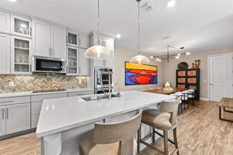 7043 Carrickbend Lane, Orlando FL - photo 13 of 72