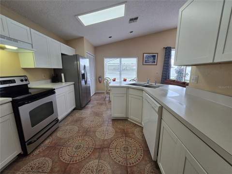 3011 Bransbury Court, Kissimmee FL - photo 11 of 42