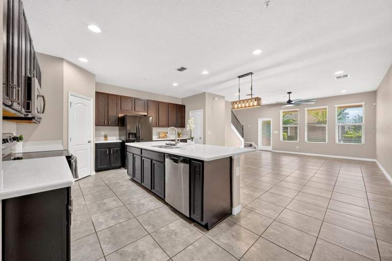 3 bedroom Townhouse at 409 Merry Brook Circle, Thornbrooke Ph 5, Sanford — photo 5