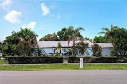 2915 W Ballast Point Boulevard, home for sale in Tampa 33611