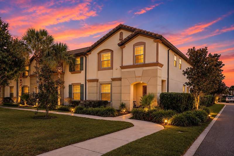 5 bedroom Townhouse at 1974 Majorca Drive, Windsor At Westside Ph 1, Kissimmee — photo 2