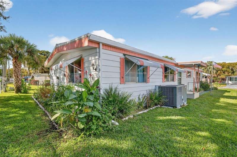 2 bedroom Manufactured Home at 11600 Magnolia Avenue, Imperial Mobile Terrace Add 01, Tavares — photo 5