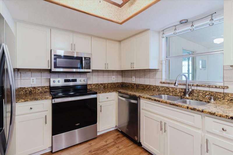 2 bedroom Villa at 1201 CARA DRIVE, ROTHMOOR ESTATES CONDO, LARGO — photo 5