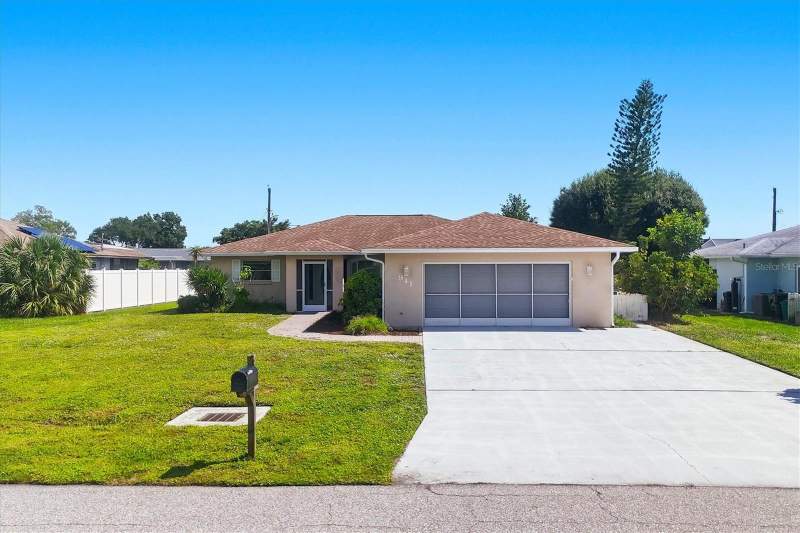 3 bedroom Single Family Residence at 941 Gasparilla Boulevard, Bay Vista Blvd, Englewood — photo 5
