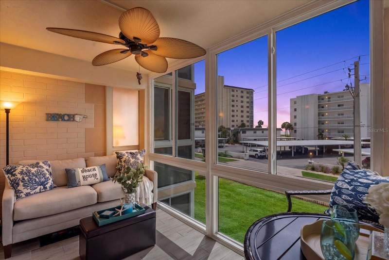 1 bedroom Condominium at 200 The Esplanade #B15, Gulf Point, Venice — photo 4