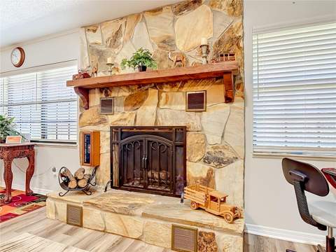 17819 Palm Street, Umatilla FL - photo 16 of 46