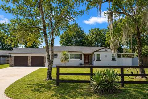 2400 S Laurel Avenue, home for sale on S Laurel Avenue