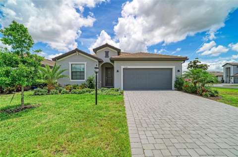 15045 Serene Shores Loop, home for sale in Bradenton 34211