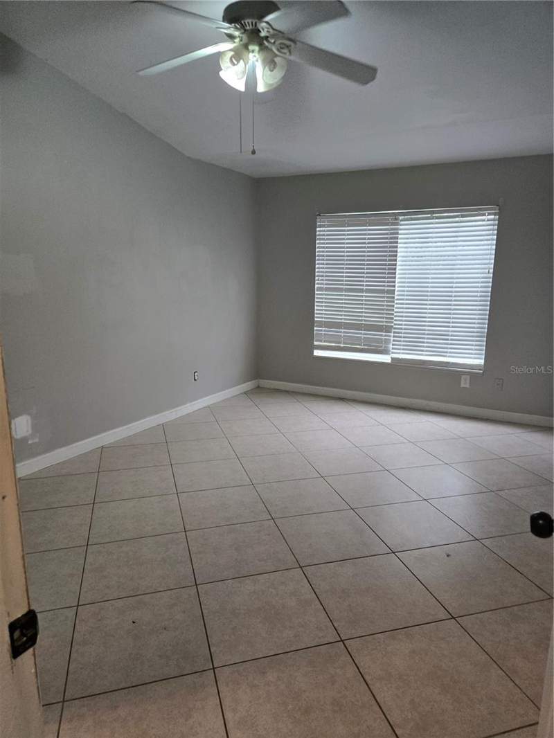 4 bedroom Single Family Residence at 2602 22nd Place, Cape Coral, Cape Coral — photo 2