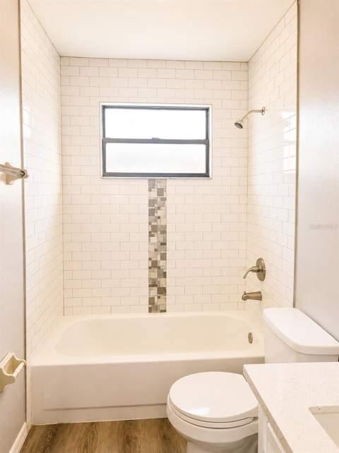 3226 Fox Squirrel Drive, Kissimmee FL - photo 11 of 17