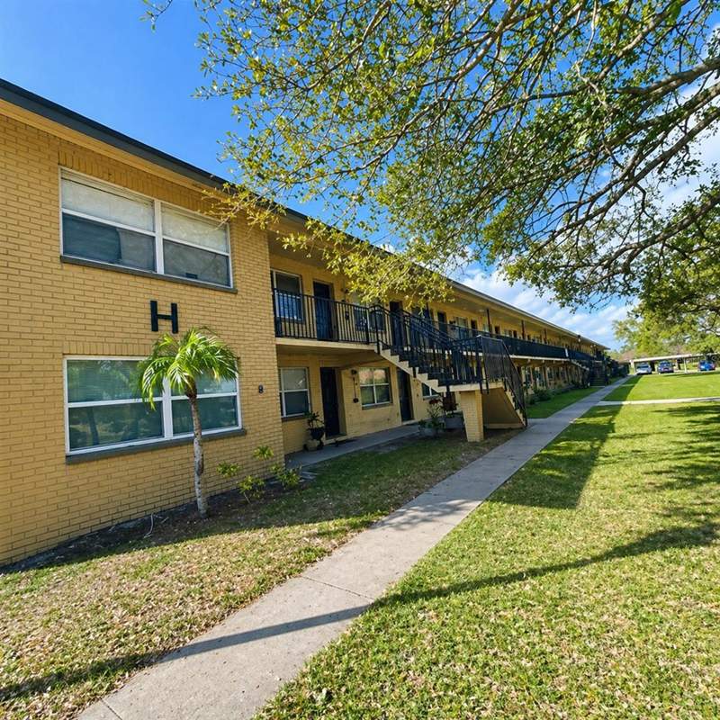 Morningside EastCondos for Sale in Clearwater, FL