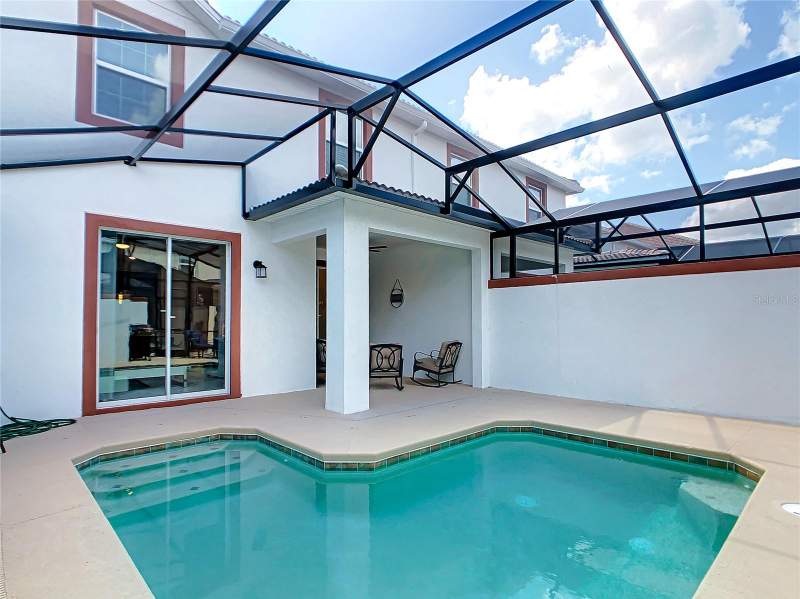 4 bedroom Townhouse at 4807 DEDICATION STREET, STOREY LAKE PH 3, KISSIMMEE — photo 2