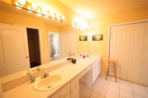 7345 Brightwaters Court, New Port Richey FL - photo 13 of 40