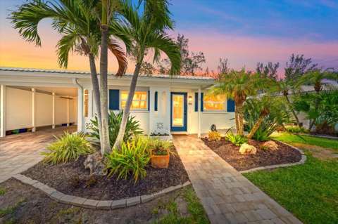 578 Spanish Drive, $300k–$500k for sale in Longboat Key